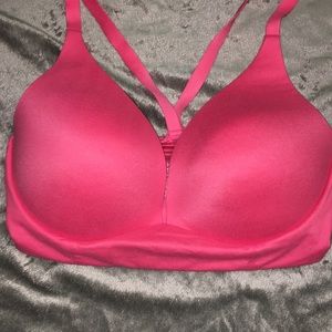 VS lightly lined plunge bra